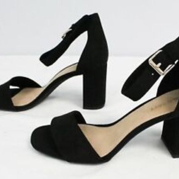 Old Navy Black Women's Sandals - Picture 4 of 5